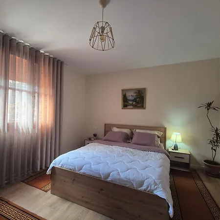 Kurmaku - Historic Inside Castle * Ελβασάν