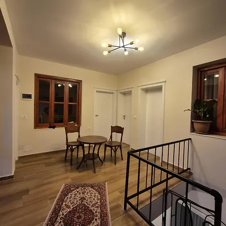 Homestay Kurmaku's Elbasan