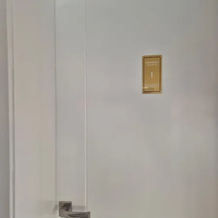 Kurmaku - Historic Inside Castle *