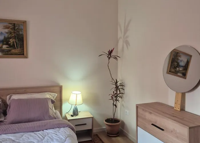 Kurmaku - Historic Inside Castle * 爱尔巴桑