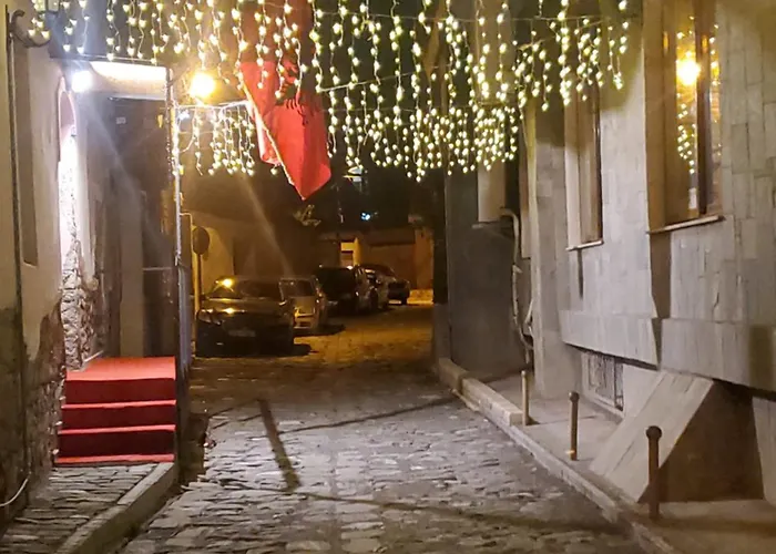 Kurmaku - Historic Inside Castle ホームステイ *