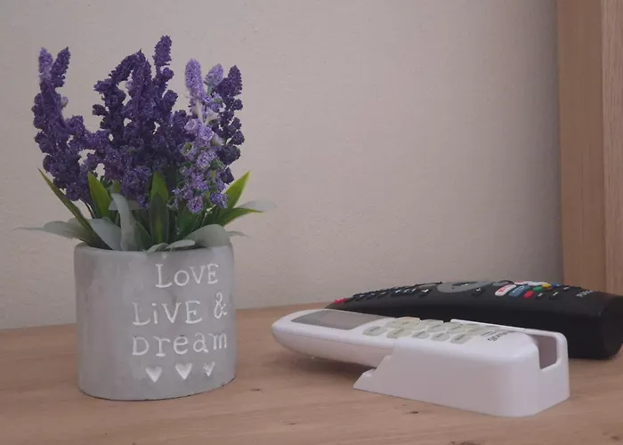 Kurmaku - Historic Inside Castle * 爱尔巴桑